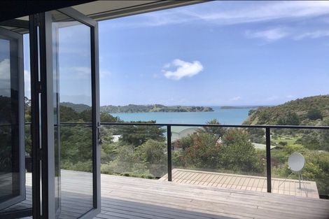 Photo of property in 4 Opahi Bay Road, Mahurangi West, Warkworth, 0983
