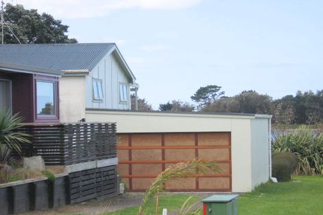 Photo of property in 32b Roretana Drive, Athenree, Katikati, 3177