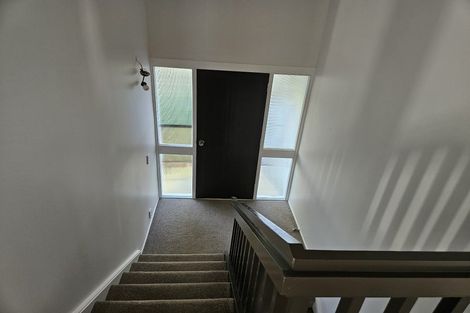 Photo of property in 2/33 Quebec Road, Milford, Auckland, 0620