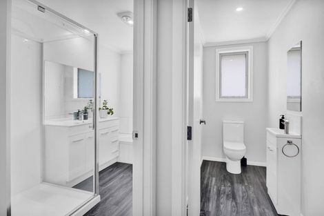 Photo of property in 1a Carrington Street, Inglewood, 4330