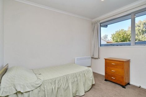 Photo of property in 2/62 Vivian Street, Burwood, Christchurch, 8083