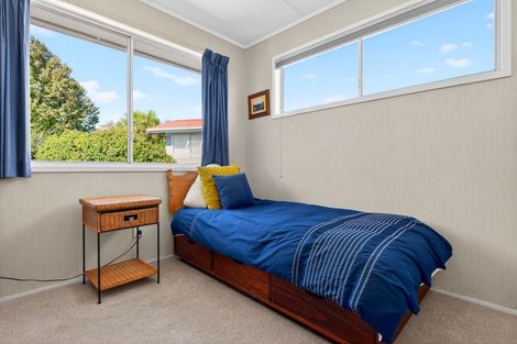 Photo of property in 1 Brunton Place, Glenfield, Auckland, 0629