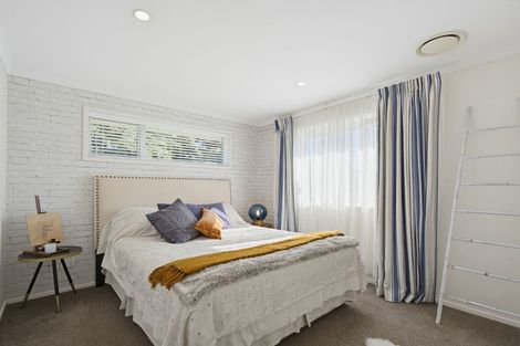 Photo of property in 96 Omana Avenue, Shelly Beach, South Head, 0874