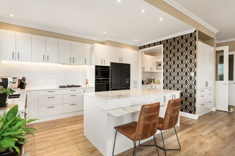 Photo of property in 166 Oriental Parade, Papamoa Beach, Papamoa, 3118