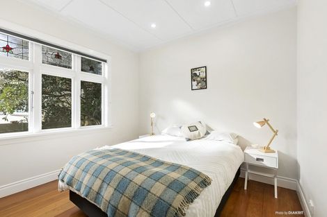 Photo of property in 59 Houghton Bay Road, Houghton Bay, Wellington, 6023