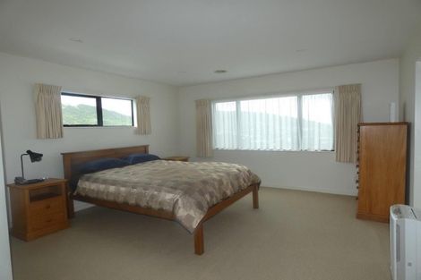 Photo of property in 54 Downing Street, Crofton Downs, Wellington, 6035