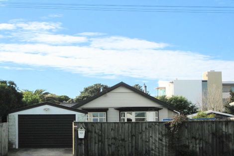 Photo of property in 113 Oram Avenue, New Brighton, Christchurch, 8061