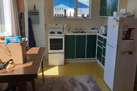 Photo of property in 39 Gloag Street, Waverley, 4510