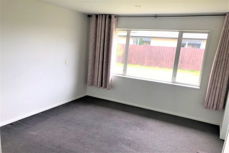 Photo of property in 58 Somerville Crescent, Aidanfield, Christchurch, 8025