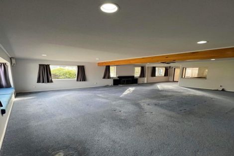 Photo of property in 24 Sheridan Drive, New Lynn, Auckland, 0600
