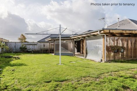Photo of property in 17 Brooklyn Heights Drive, Kelvin Grove, Palmerston North, 4414