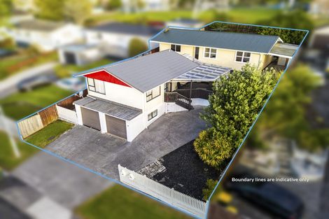 Photo of property in 21 Arlette Place, Massey, Auckland, 0614