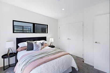 Photo of property in 10b Edgar Pearce Place, Howick, Auckland, 2014