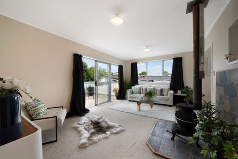 Photo of property in 29 Glynnbrooke Street, Te Atatu South, Auckland, 0610
