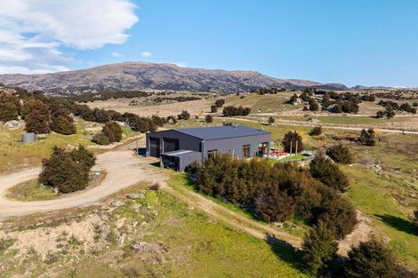 Photo of property in 24 Puninga Lane, Queensberry, Cromwell, 9383