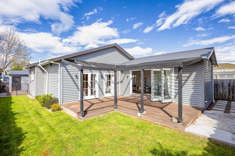 Photo of property in 2/151 Idris Road, Strowan, Christchurch, 8052