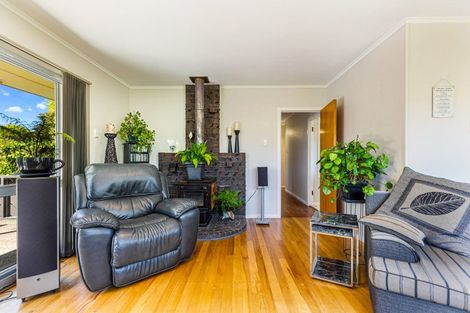 Photo of property in 21 Salem Place, Torbay, Auckland, 0630