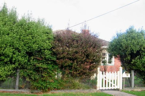 Photo of property in 28 Douglas Street, Waiwhetu, Lower Hutt, 5010