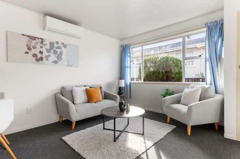Photo of property in 1/14 Aotea Road, Glen Eden, Auckland, 0602