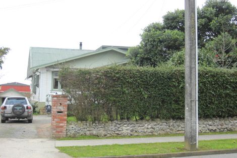 Photo of property in 97 Weraroa Road, Levin, 5510