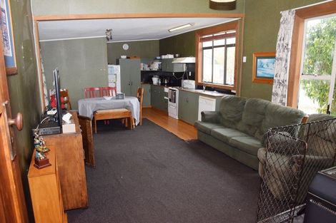 Photo of property in 74 Dalry Street, Wallacetown, 9816