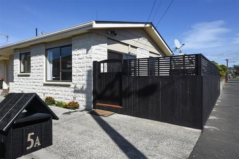 Photo of property in 5a Larkworthy Street, Saint Kilda, Dunedin, 9012