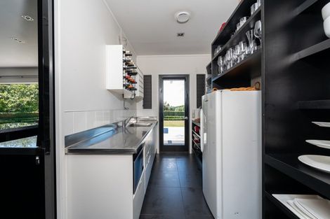 Photo of property in 344 Gillespie Place, Acacia Bay, Taupo, 3385