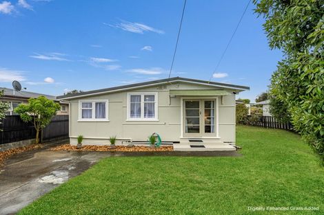 Photo of property in 45 Bamber Street, Castlecliff, Wanganui, 4501