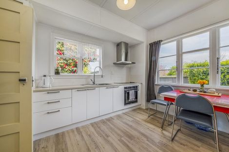 Photo of property in 32 Riley Crescent, Woolston, Christchurch, 8023