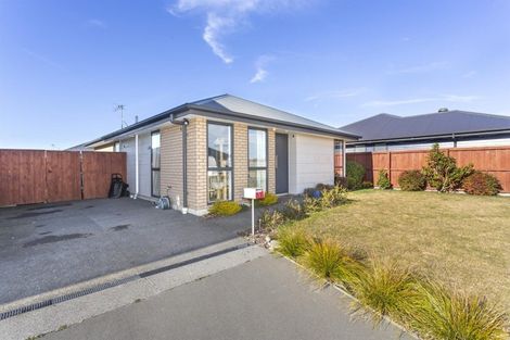Photo of property in 5 Eric Melrose Lane, Halswell, Christchurch, 8025