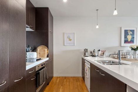 Photo of property in Latitude 41, 10/269 Wakefield Quay, Stepneyville, Nelson, 7010