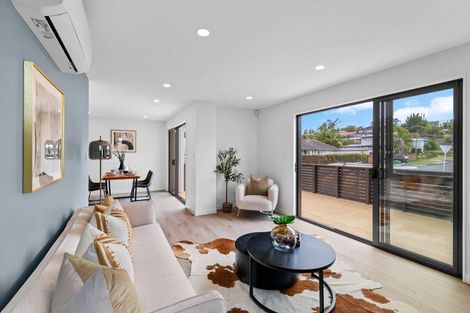 Photo of property in 20a Seine Road, Forrest Hill, Auckland, 0620