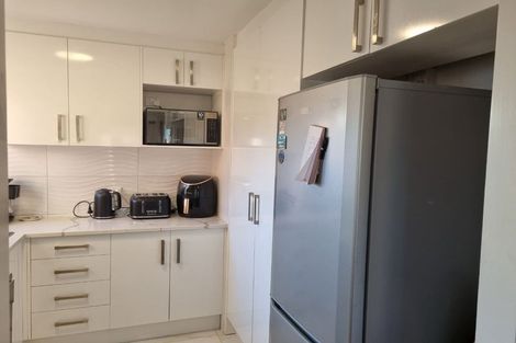 Photo of property in 2/328 Bucklands Beach Road, Bucklands Beach, Auckland, 2012