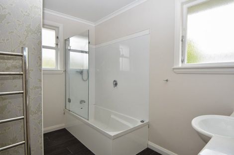 Photo of property in 22 Humphries Street, Greytown, 5712