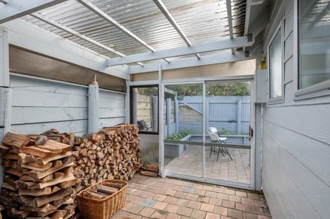 Photo of property in 45 Dorset Street, Picton, 7220