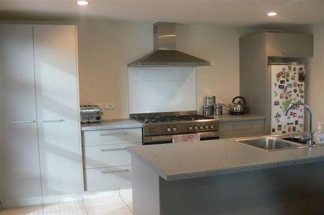 Photo of property in 87 Purchas Street, Edgeware, Christchurch, 8013