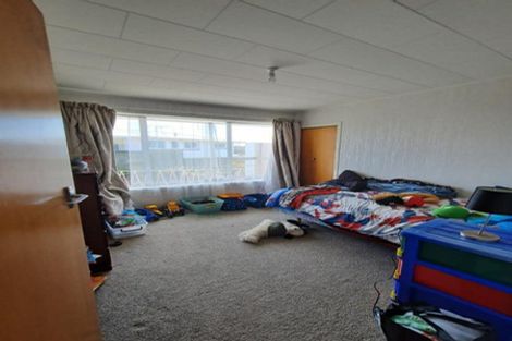 Photo of property in 1/183 Seaview Road, Westown, New Plymouth, 4310