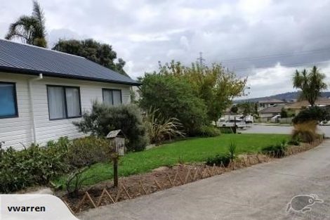 Photo of property in 19 Lowburn Place, Clover Park, Auckland, 2019