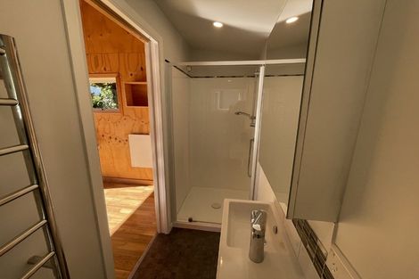 Photo of property in 143 Seatoun Heights Road, Miramar, Wellington, 6022