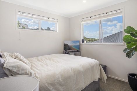 Photo of property in 10 Pakanga Grove, Pyes Pa, Tauranga, 3112