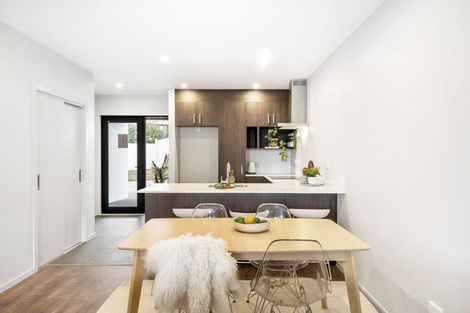 Photo of property in 118 Te Oneroa Way, Long Bay, Auckland, 0630