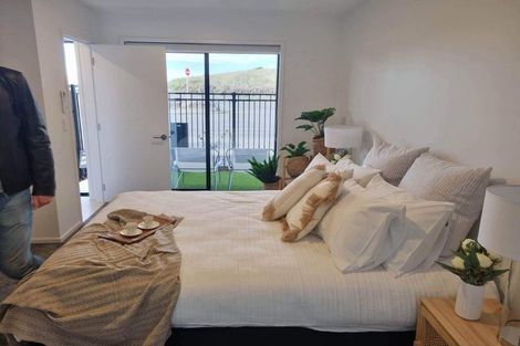 Photo of property in 8/231 Marine Parade, Seatoun, Wellington, 6022