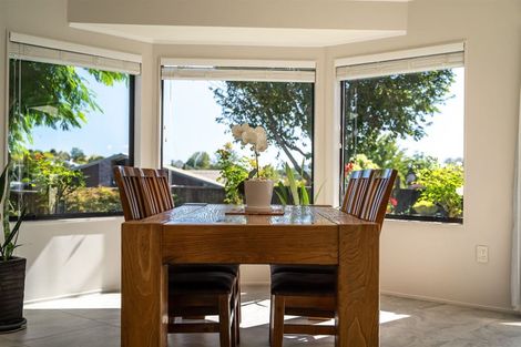 Photo of property in 25 Dallinger Street, St Andrews, Hamilton, 3200