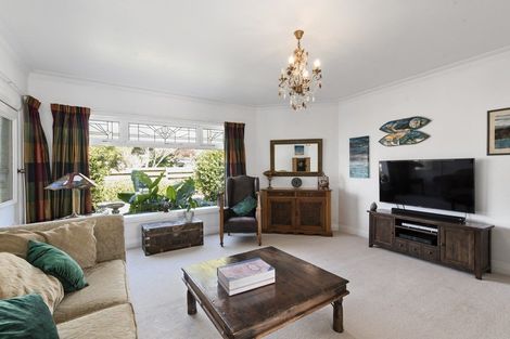 Photo of property in 129 Rangiuru Road, Otaki Beach, Otaki, 5512