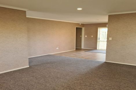 Photo of property in 13 Albert Street, Pukekohe, 2120