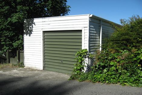 Photo of property in 32 Ticehurst Road, Lyttelton, 8082