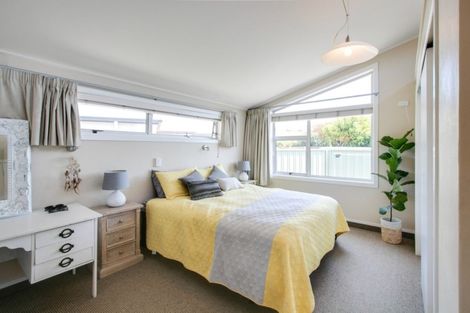 Photo of property in 4 O'dowd Road, Taradale, Napier, 4112