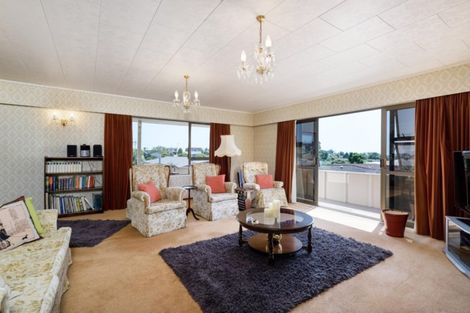 Photo of property in 22 Laing Place, Otumoetai, Tauranga, 3110