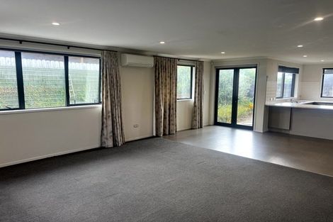 Photo of property in 9 Harris Road, Mount Wellington, Auckland, 1051