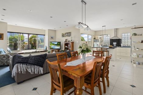 Photo of property in 464 Pukehina Parade, Pukehina, Te Puke, 3189